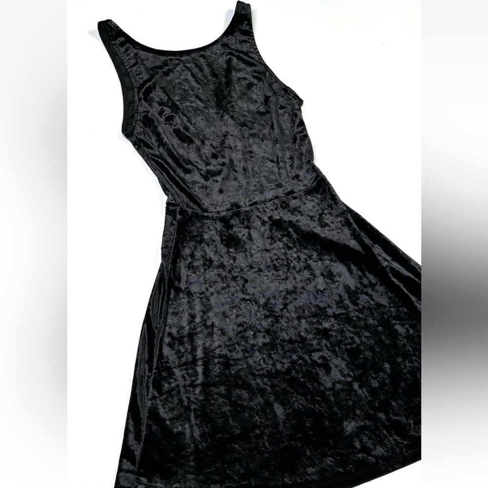 H&M Divided Dress Women’s 2 Black Velvet Deep Back A-Line Sleeveless Mini - Picture 2 of 10